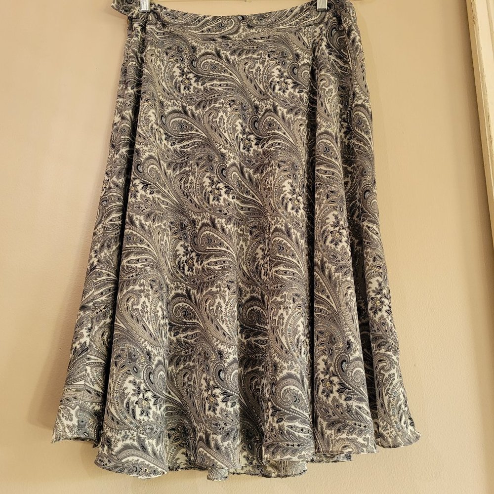 Jones New York Grey Blue Paisley Skirt